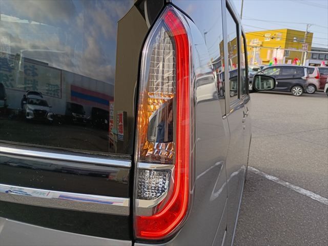 NISSAN ROOX 2024 Image 31