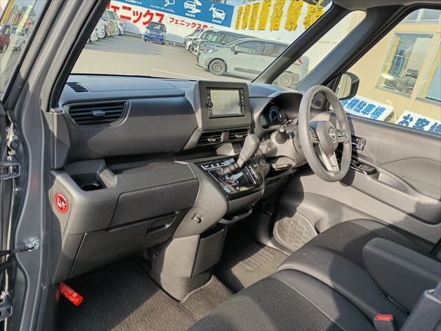 NISSAN ROOX 2024 Image 31