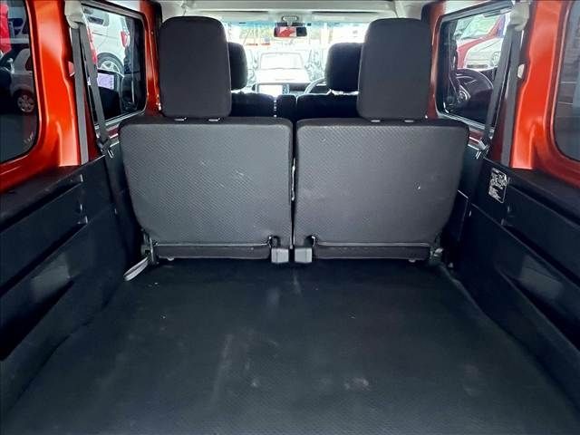 DAIHATSU ATRAI VAN 4WD 2022 Image 31