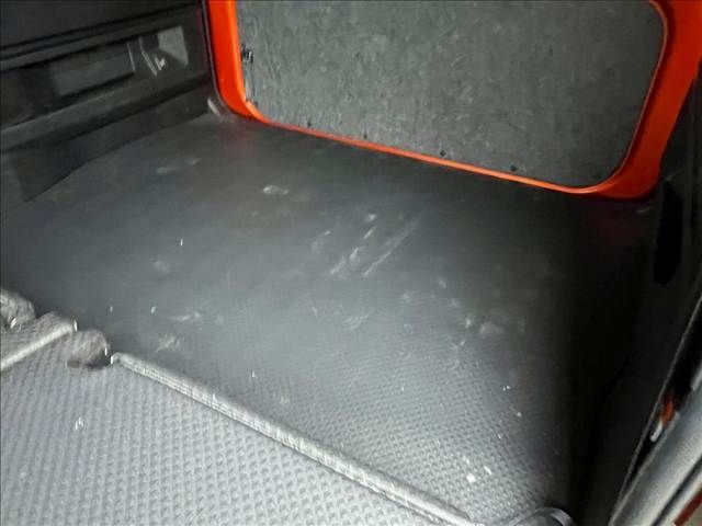 DAIHATSU ATRAI VAN 4WD 2022 Image 31