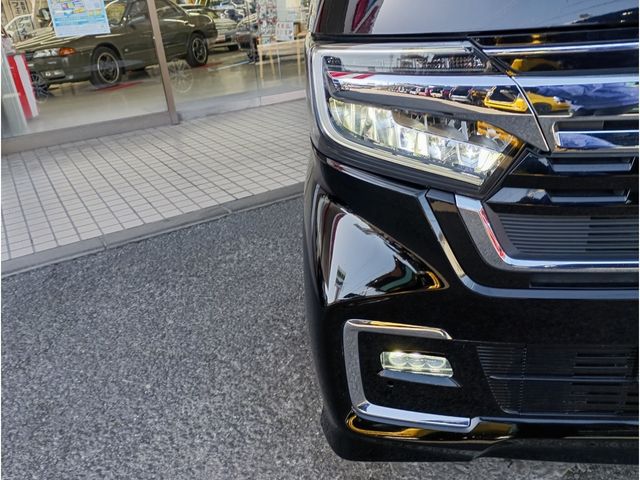 HONDA N BOX CUSTOM 4WD 2021 Image 31