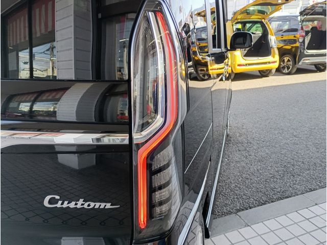 HONDA N BOX CUSTOM 4WD 2021 Image 31