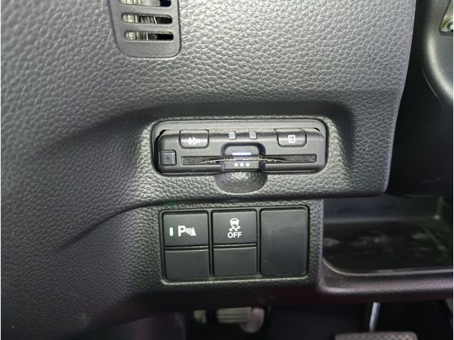 HONDA N BOX CUSTOM 4WD 2021 Image 31