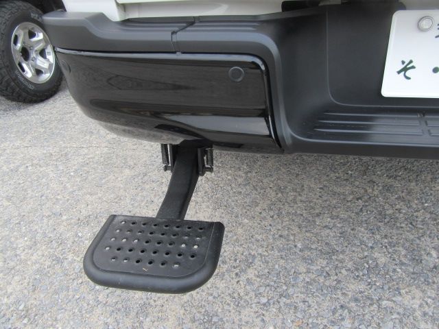 TOYOTA HILUX 4WD 2023 Image 31