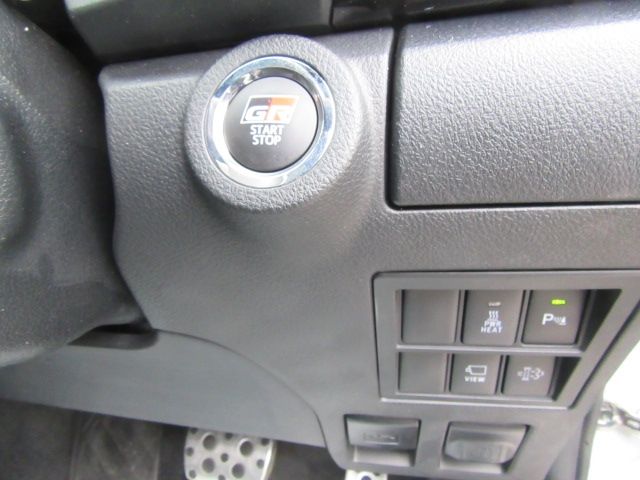 TOYOTA HILUX 4WD 2023 Image 31