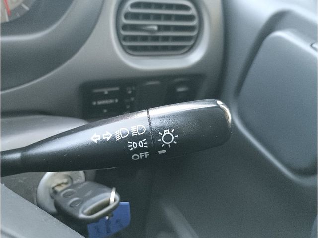 DAIHATSU MOVE 2001 Image 31