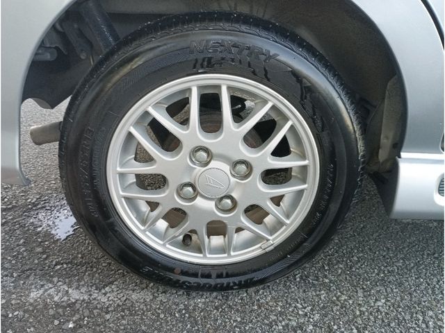 DAIHATSU MOVE 2001 Image 31