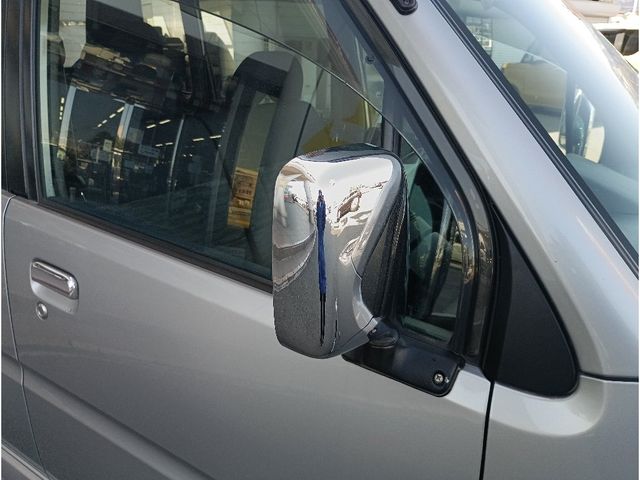 DAIHATSU MOVE 2001 Image 31