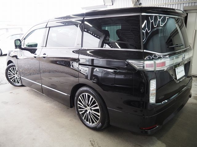 NISSAN ELGRAND  4WD 2016 Image 31