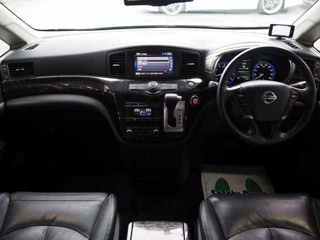 NISSAN ELGRAND  4WD 2016 Image 31