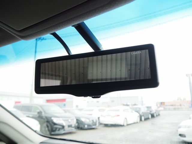 NISSAN ELGRAND  4WD 2016 Image 31