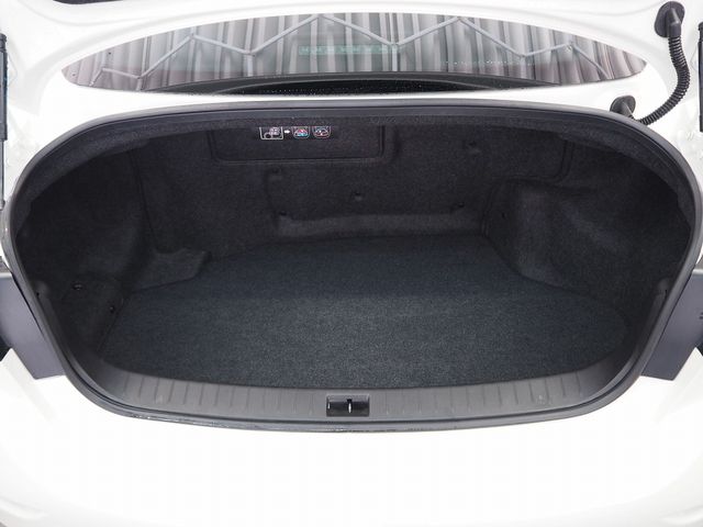 NISSAN SKYLINE HYBRID 2017 Image 31