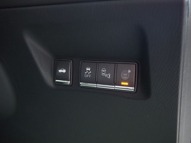 NISSAN FUGA 4WD 2015 Image 31