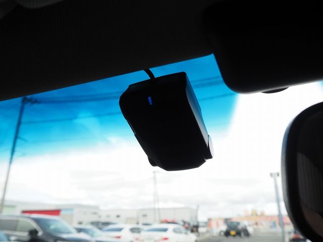 NISSAN FUGA 4WD 2015 Image 31