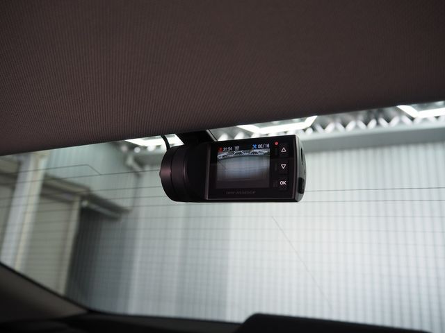 NISSAN FUGA 4WD 2015 Image 31