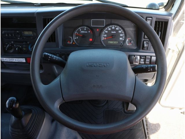 ISUZU ELF 2015 Image 31