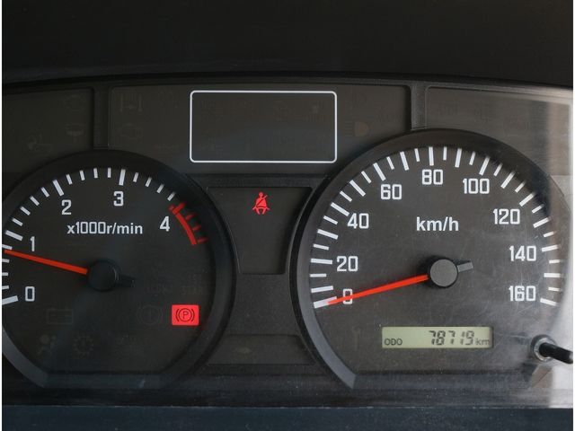 ISUZU ELF 2015 Image 31