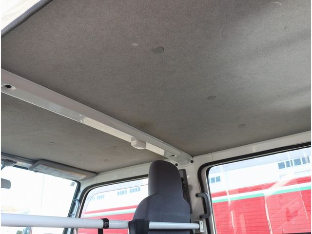 ISUZU ELF 2015 Image 31