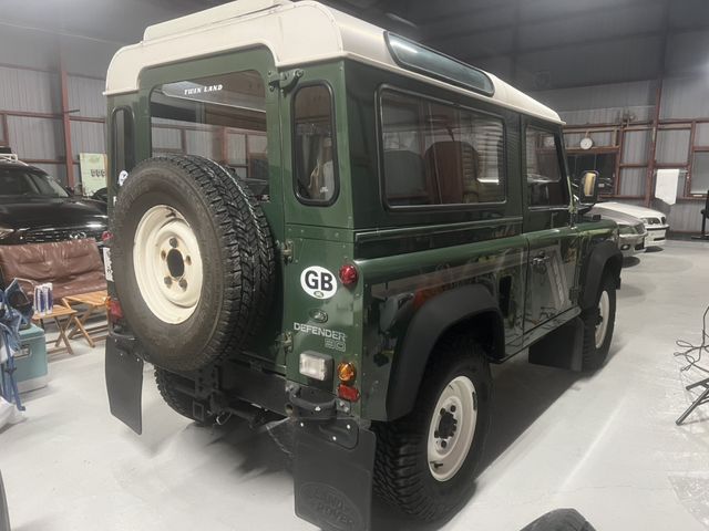 ROVER DEFENDER 2002 Image 31