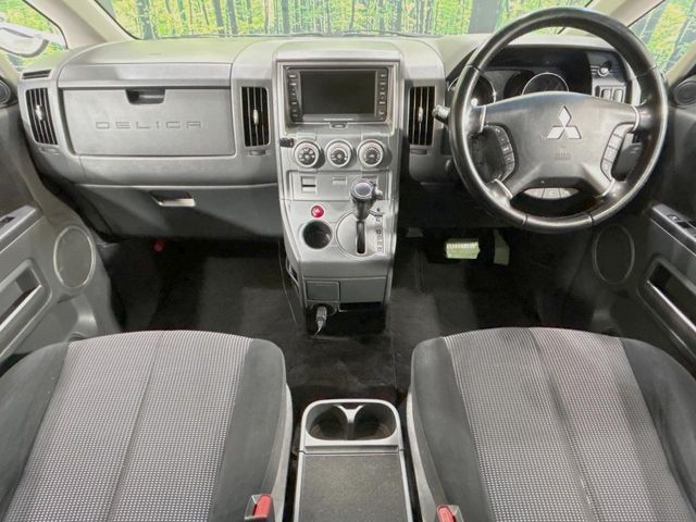 MITSUBISHI DELICA D:5 2WD 2007 Image 31