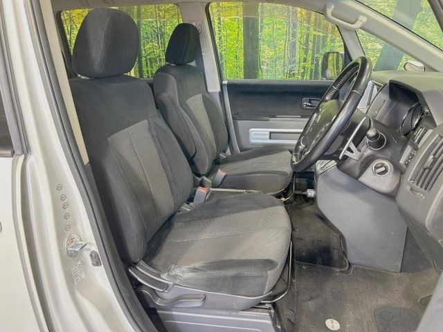 MITSUBISHI DELICA D:5 2WD 2007 Image 31