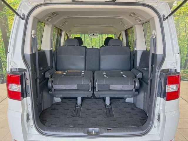 MITSUBISHI DELICA D:5 2WD 2007 Image 31