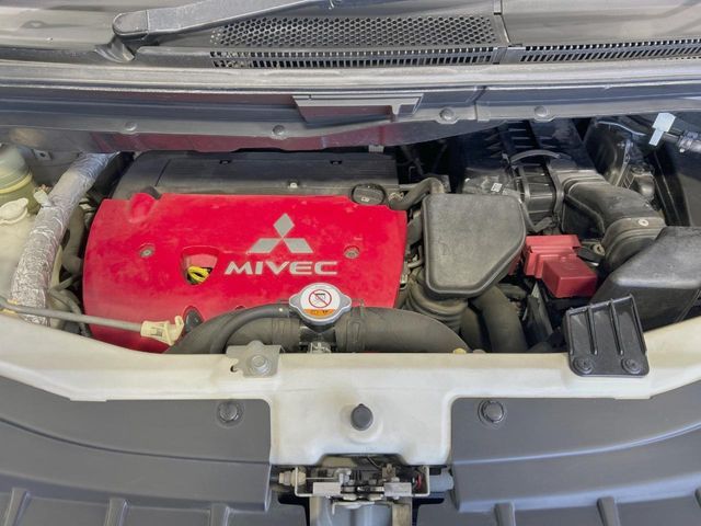 MITSUBISHI DELICA D:5 2WD 2007 Image 31