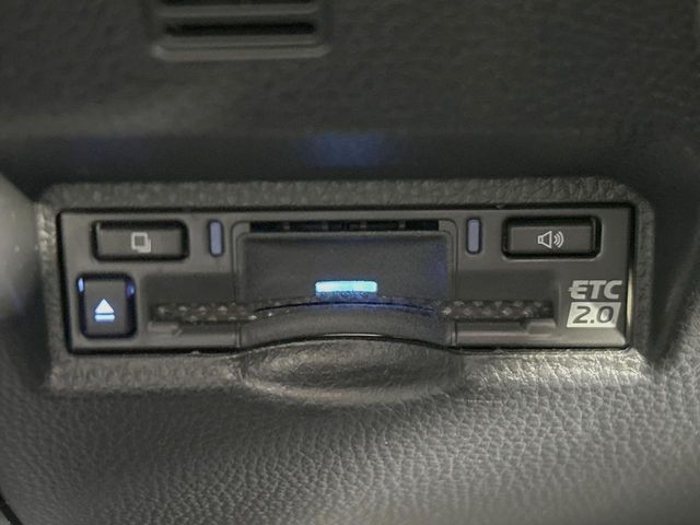 TOYOTA VOXY HYBRID 2024 Image 31