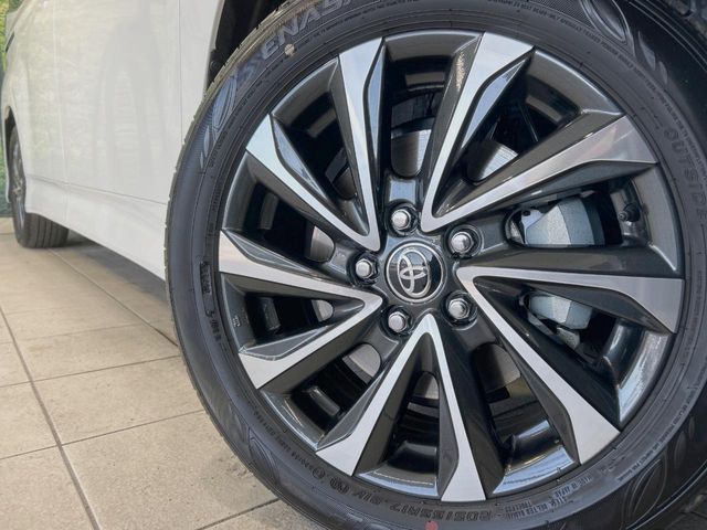 TOYOTA VOXY HYBRID 2024 Image 31