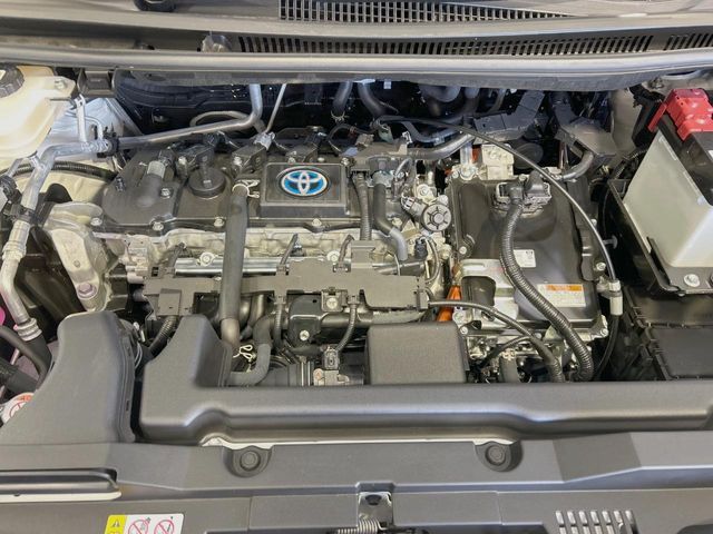 TOYOTA VOXY HYBRID 2024 Image 31