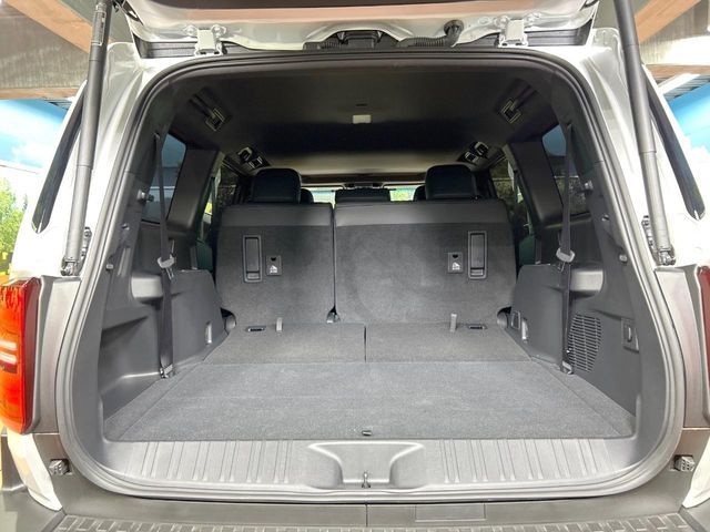 TOYOTA LANDCRUISER 250 2025 Image 31