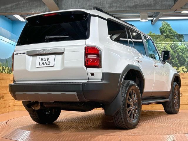 TOYOTA LANDCRUISER 250 2025 Image 31