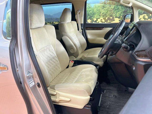 TOYOTA ALPHARD 2019 Image 31