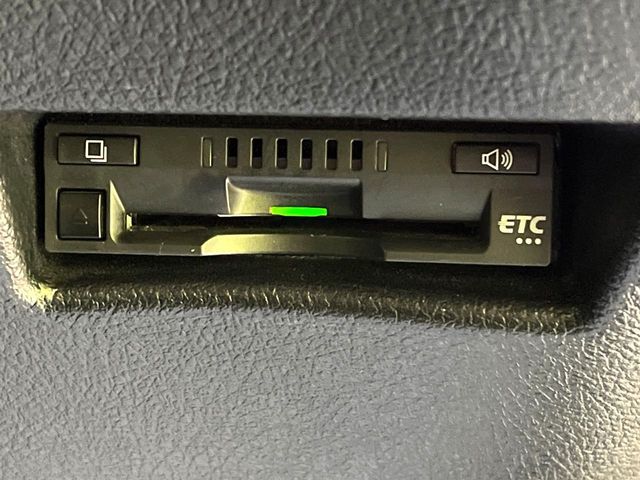 TOYOTA SIENTA HYBRID 2018 Image 31