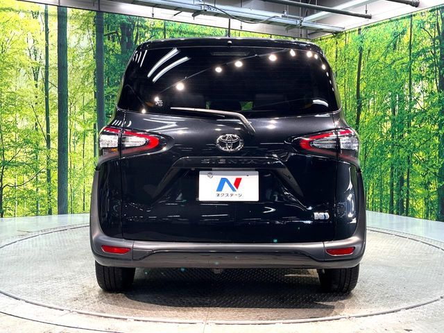 TOYOTA SIENTA HYBRID 2018 Image 31