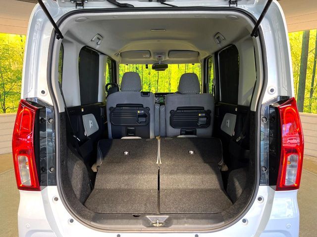 DAIHATSU TANTO 2021 Image 31