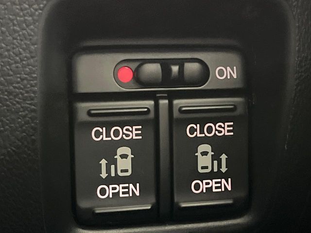 HONDA N BOX 2013 Image 31