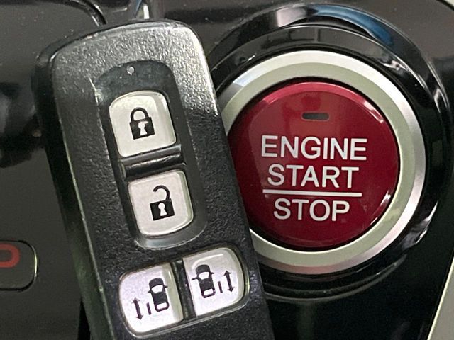 HONDA N BOX 2013 Image 31