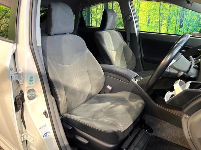 TOYOTA PRIUS 2011 Image 31