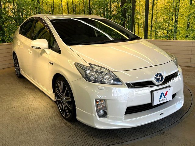 TOYOTA PRIUS 2011 Image 31