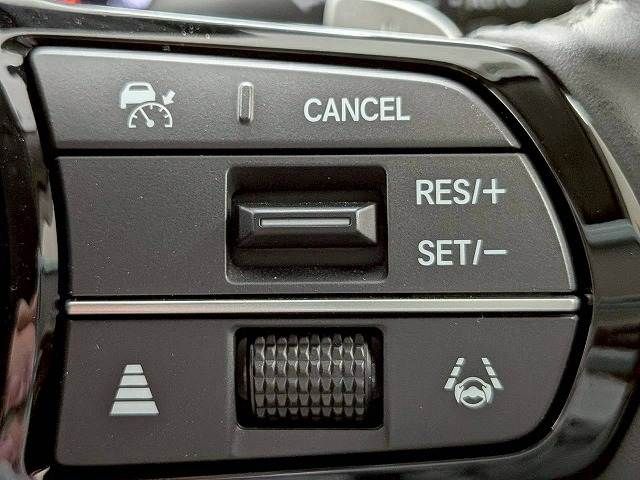 HONDA ZR-V E:HEV 2024 Image 31