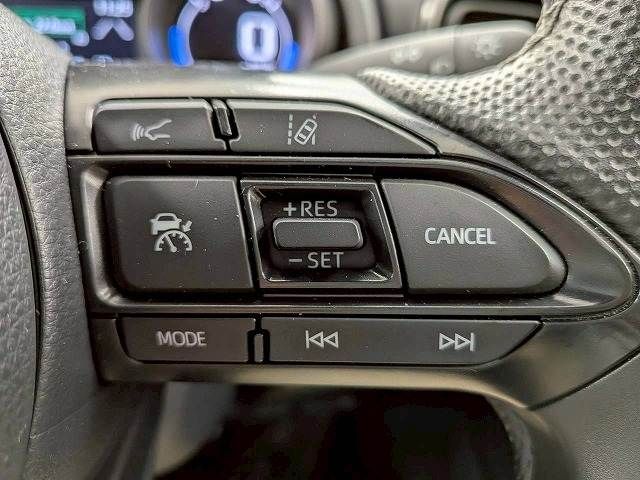 TOYOTA YARIS CROSS HYBRID 2022 Image 31