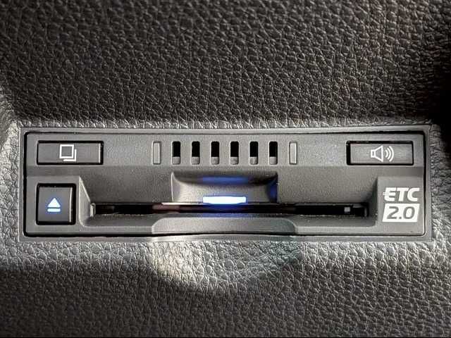 TOYOTA YARIS CROSS HYBRID 2022 Image 31