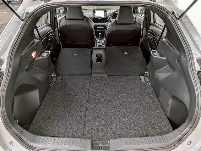 TOYOTA YARIS CROSS HYBRID 2022 Image 31