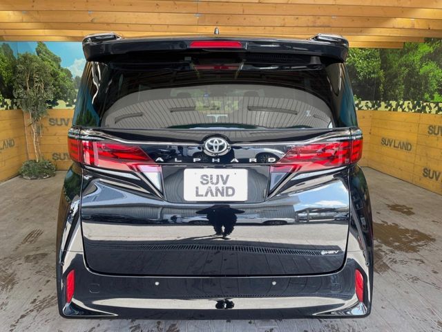 TOYOTA ALPHARD HYBRID 2024 Image 31