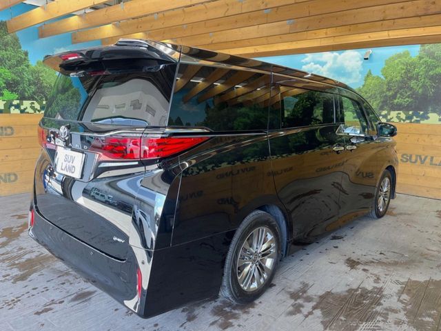 TOYOTA ALPHARD HYBRID 2024 Image 31