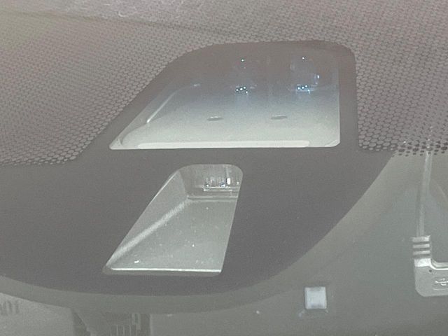 HONDA VEZEL HYBRID 2015 Image 31