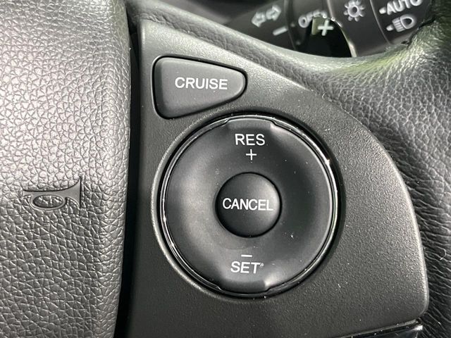 HONDA VEZEL HYBRID 2015 Image 31