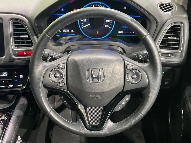 HONDA VEZEL HYBRID 2015 Image 31