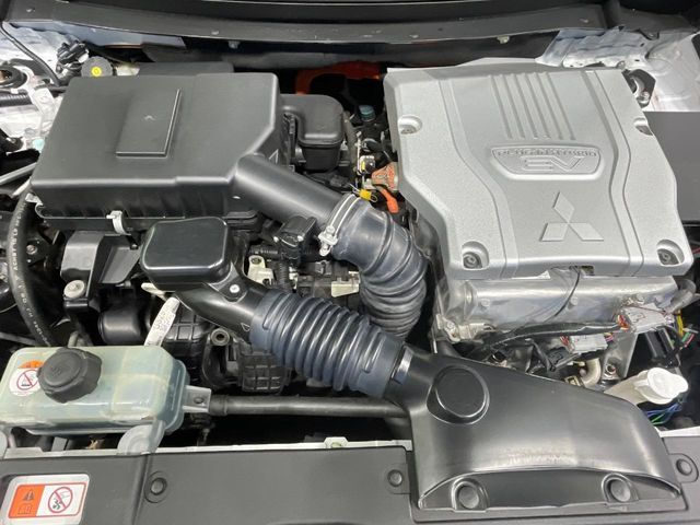 MITSUBISHI OUTLANDER PHEV 2019 Image 31